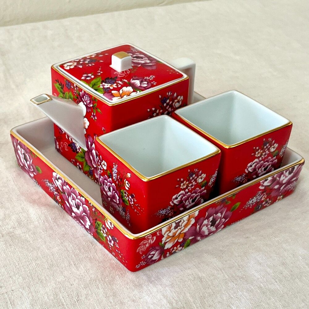 Square-shaped Taiwanese Red Hakka Floral Design 4pc Porcelain Tea Set NEW/UNUSED
